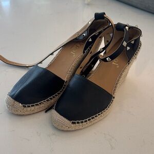 Elegant Black Espadrille Wedges